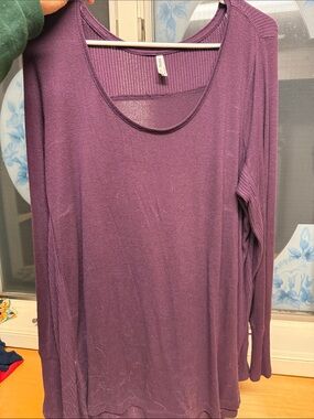 Mudd Plum Scoop Neck Long Sleeve Top